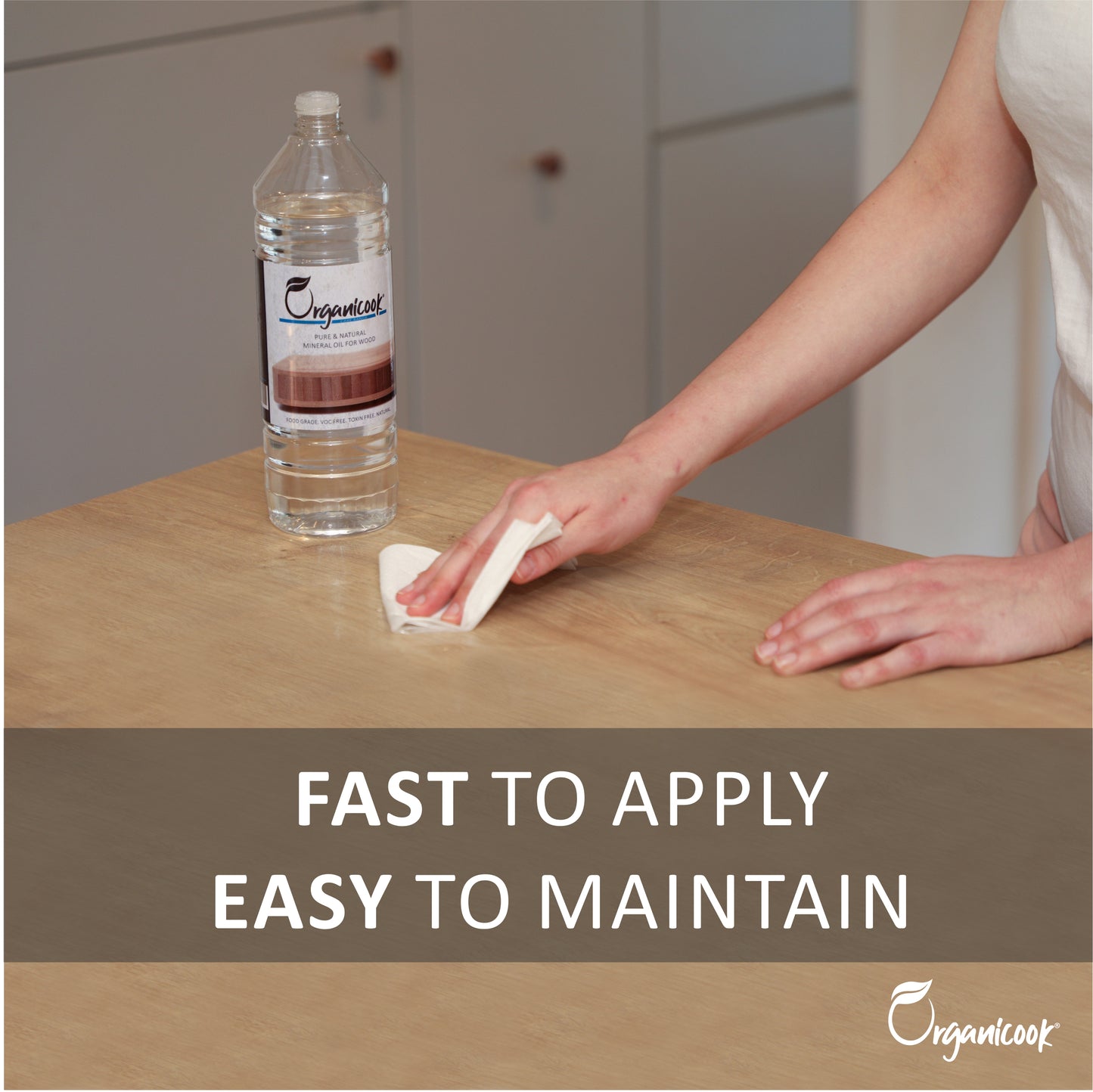 Organicook Wooden Worktop Oil Clear, 1 Litre. Fast and Easy to Apply - Food Safe Alternative to Danish Oil - Interior Wood Oil - Natural - Food Grade Wood Protection in Your Kitchen and Home